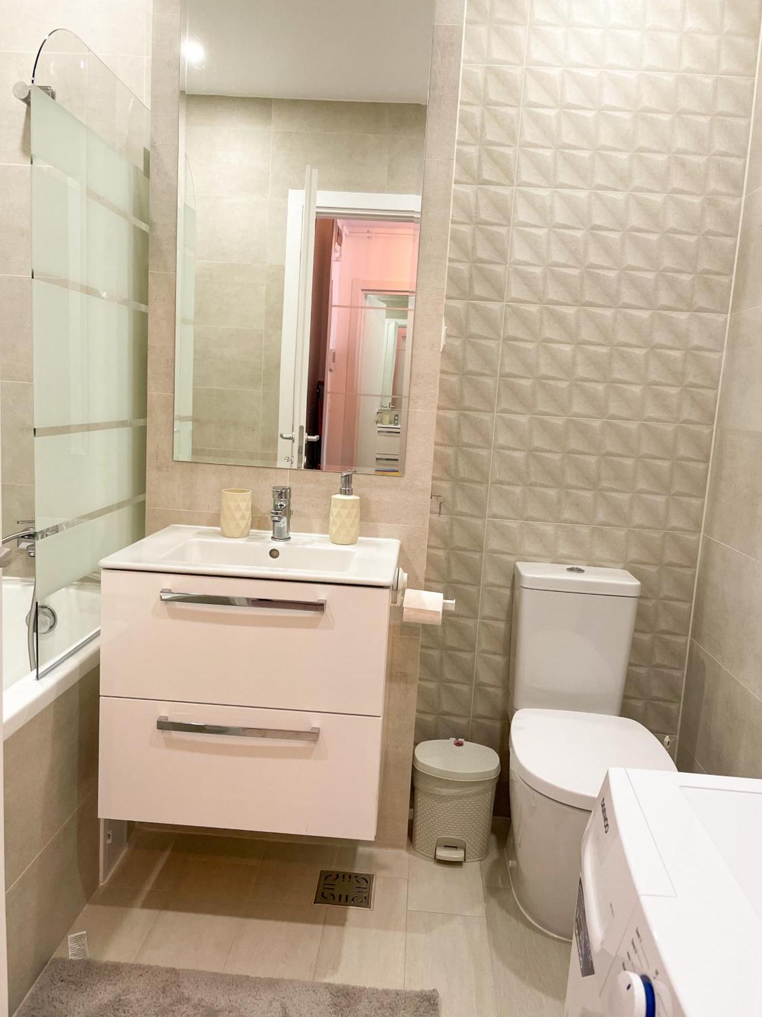 Appartement Metropolis Elegance à Bucarest Extérieur photo