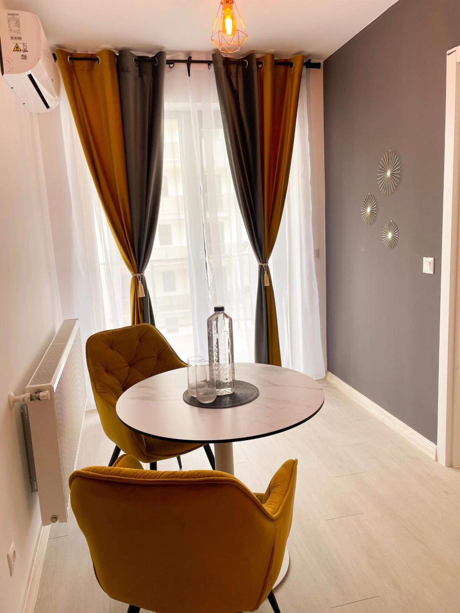 Appartement Metropolis Elegance à Bucarest Extérieur photo